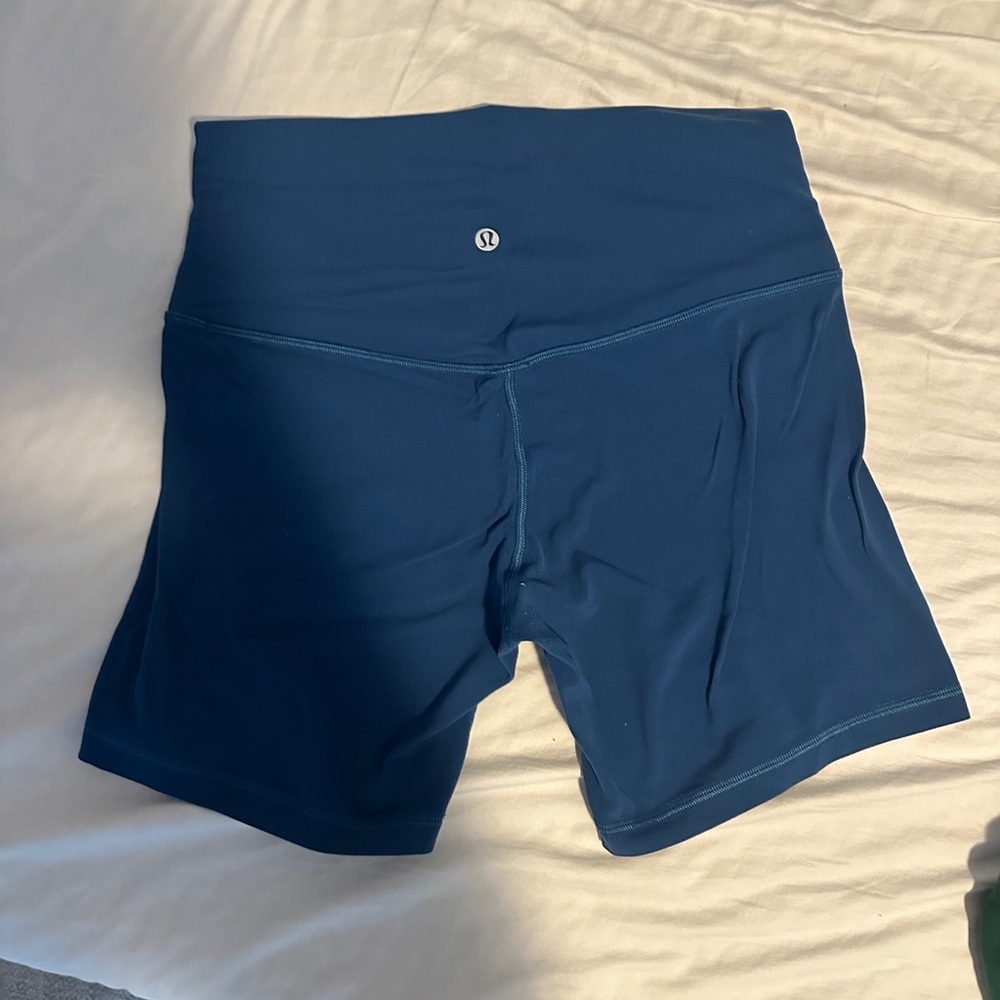 Align shorts